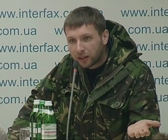Нам все равно, кто вы — русские, сирийцы, обманутые белорусы, можете даже боевых слонов из фильма 300 спартанцев присылать, — Парасюк