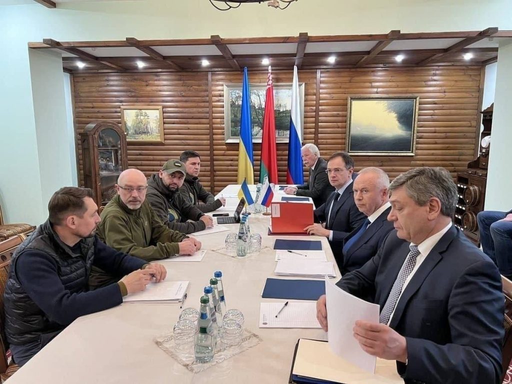 В Беларуси начался третий раунд переговоров между Украиной и РФ