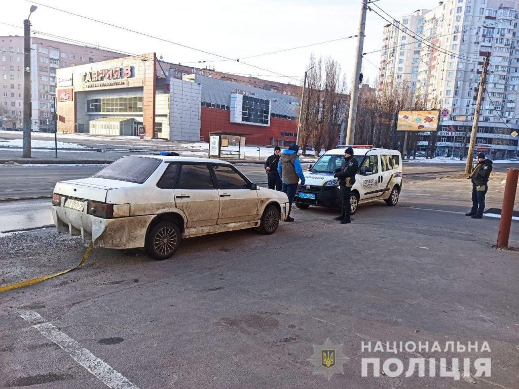 Полицейские в Харькове задержали авто воров