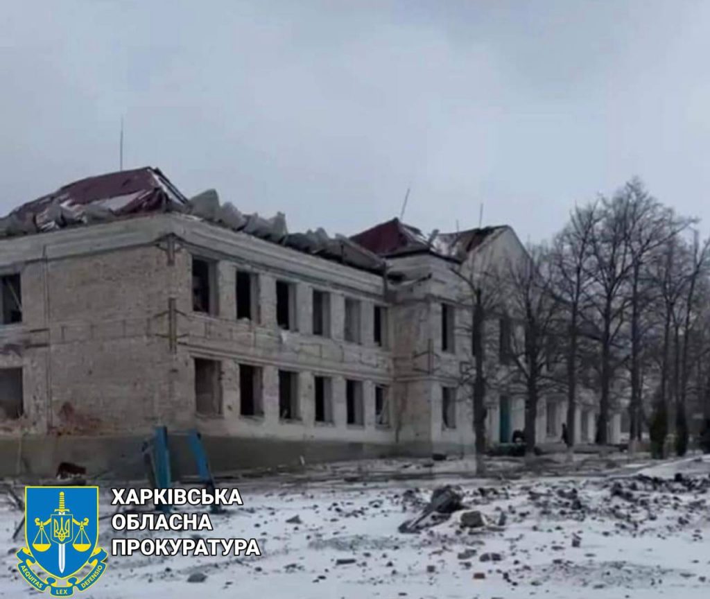 На Изюмщине российские оккупанты разрушили 12 школ (фото)