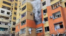 Обстрел вуза и жилых домов в Харькове: 1 погибший, 11 пострадавших (фото, видео)
