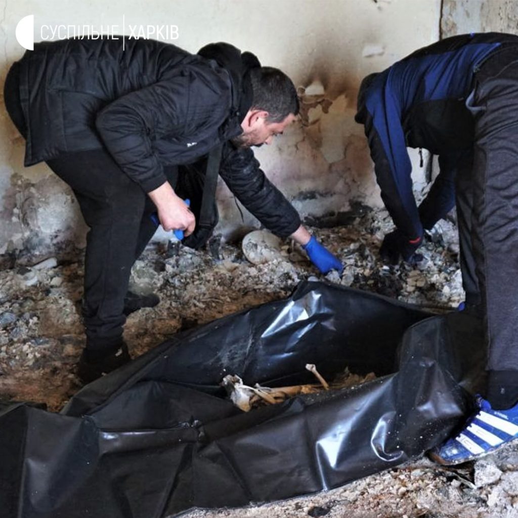Собирают кости — в Харькове коммунальщики добрались в квартиру погибшего узника Бухенвальда
