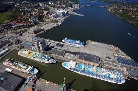 В портах Швеции объявили блокаду всем российским судам и грузам для страны-оккупанта