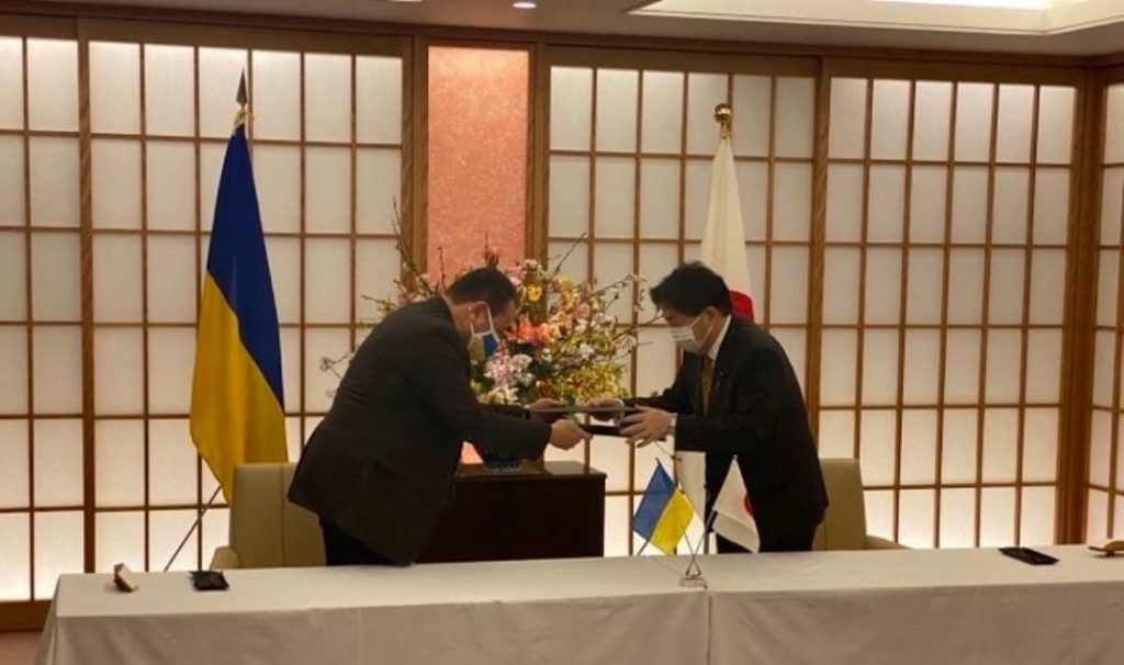 Япония предоставит украинским военным помощь