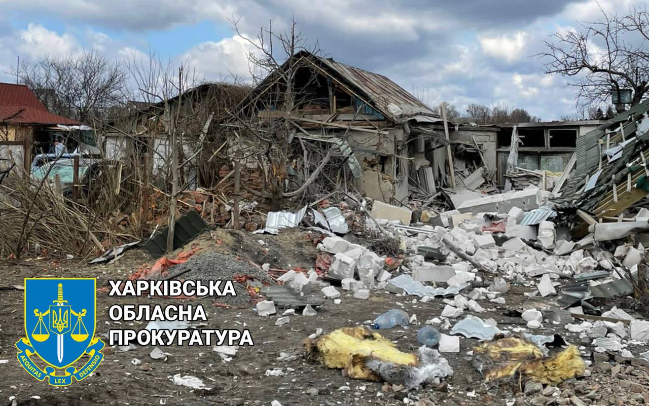 В Чугуеве из-за вражеского обстрела погибли двое людей (фото)