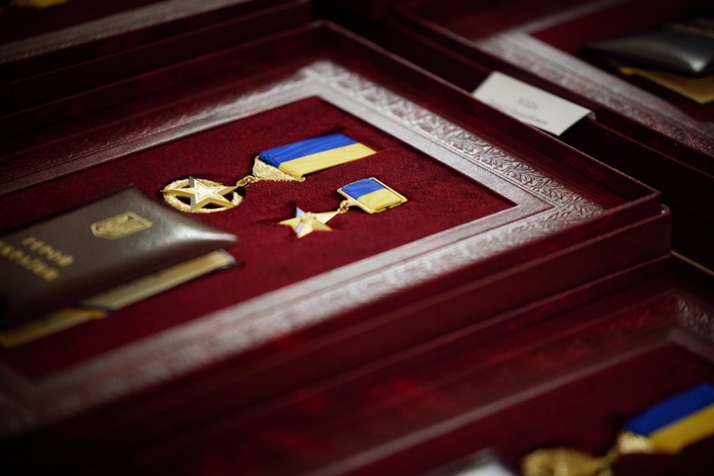 Полковнику, организовавшему движение сопротивления в Харькове и области, вручили орден «Золотая Звезда»