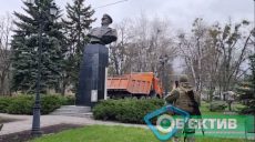 Харьковчан после войны ждет социологический опрос — о памятнике маршалу Жукову