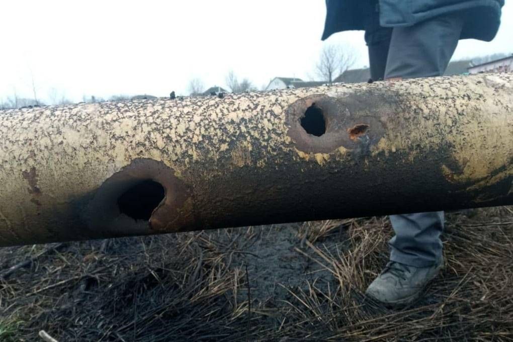 В Боровской громаде оккупанты перебили газопровод: без газа 1000 домов