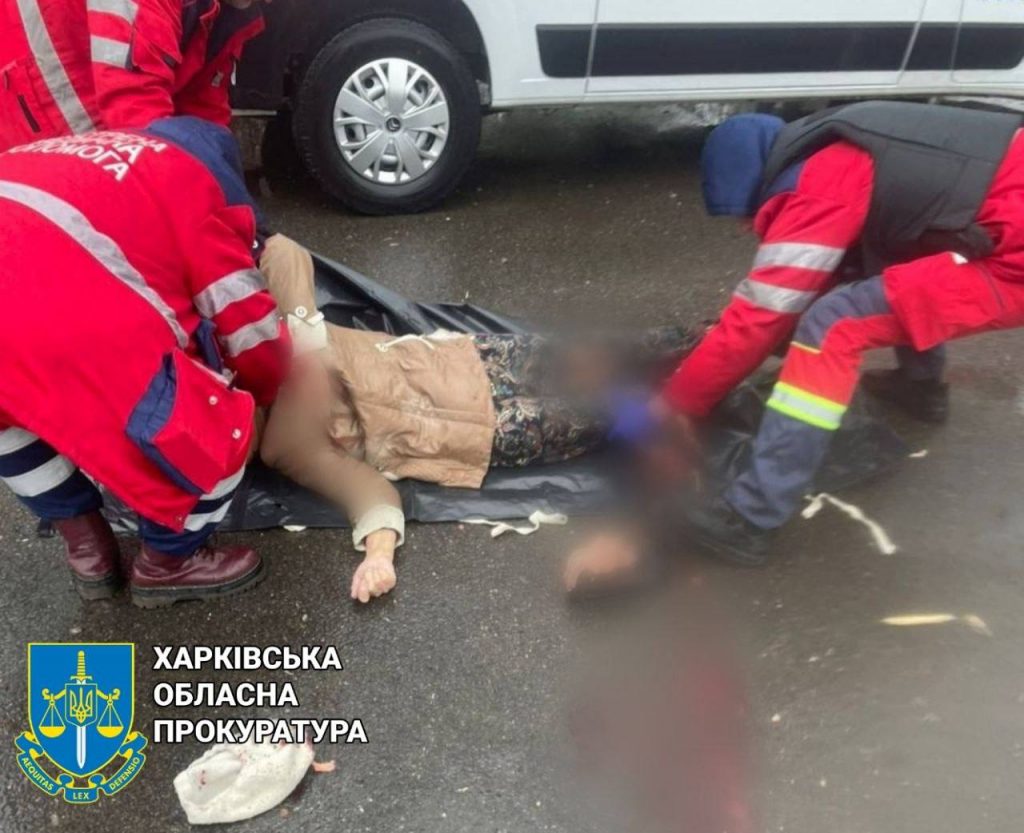 Снаряды упали на детские площадки: в Харькове еще 2 погибших от обстрела