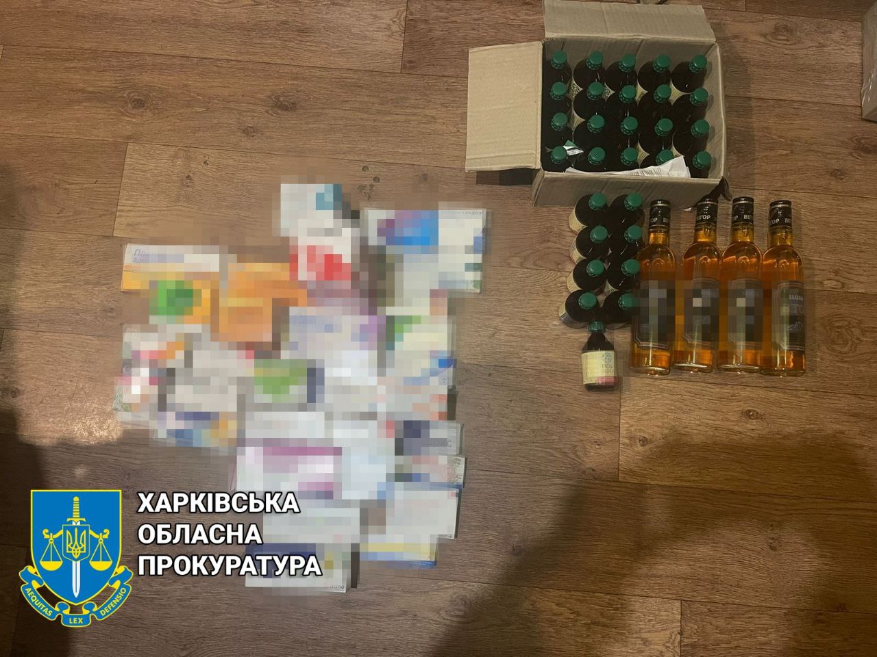 Харьковские мародеры выносят из аптек лекарства, а из магазинов — алкоголь