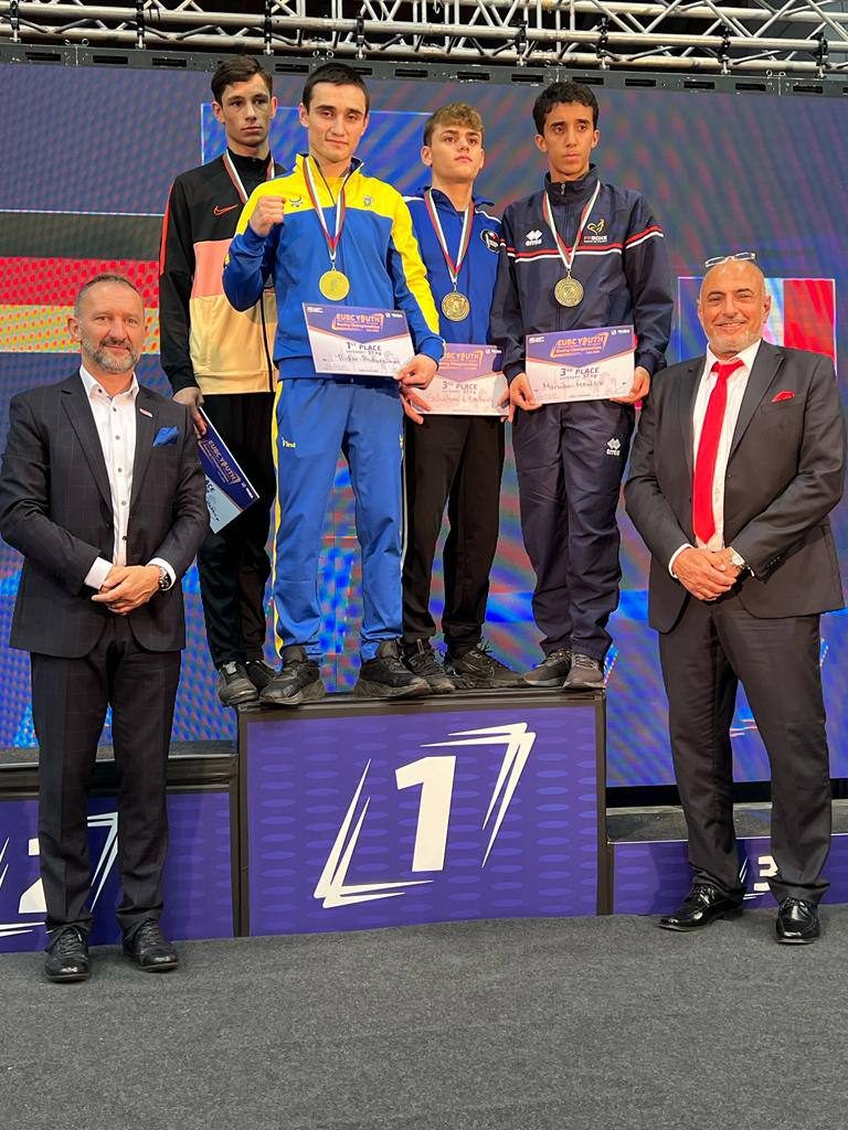 Трое харьковчан завоевали «золото» чемпионата Европы по боксу