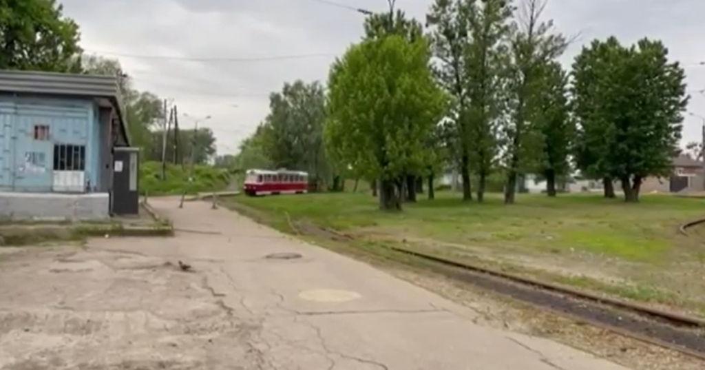 В Харькове начали восстанавливать работу трамваев (видео)