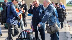 На въезде в Русскую Лозовую враг обстрелял эвакуационную колонну, пострадал волонтер