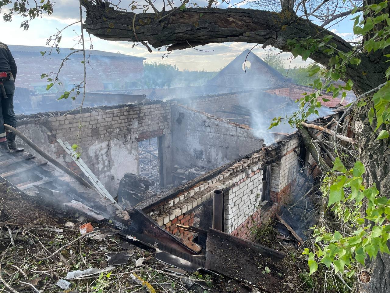 В Чугуевском районе сгорело имущество агропредприятия