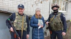 Харьковчанку обокрали в убежище: в украденной сумке было 100 тыс. грн и 30 тыс. долларов