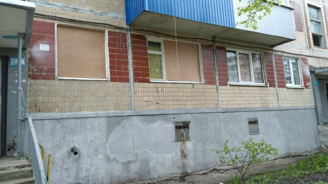 Только в двух районах Харькова взрывной волной выбило почти 10 тысяч окон