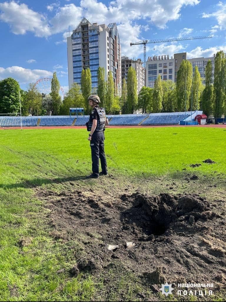 Россияне обстреляли стадион Динамо в Харькове