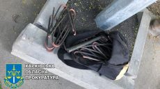 В Харькове мужчина украл несколько метров поврежденного обстрелами провода контактной сети