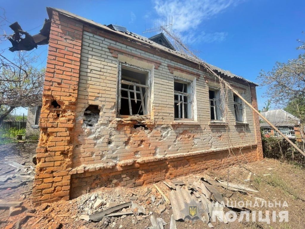 Полицейские показали, как «русский мир» разрушил поселок Старый Салтов в Харьковской области (фото)