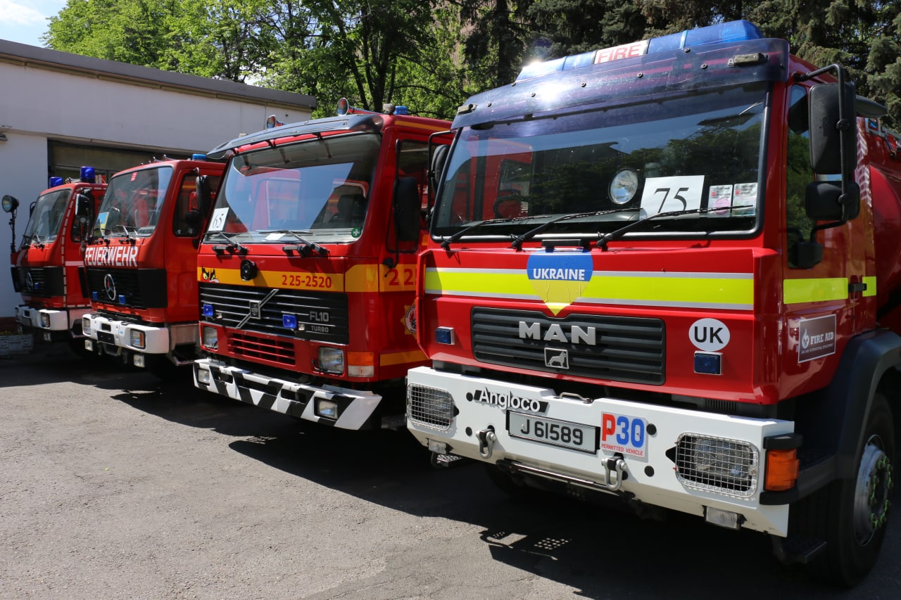 Харьковские спасатели получили 9 новых единиц техники