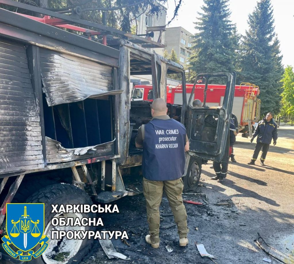 В Харькове под обстрел попало здание ГСЧС (фото)