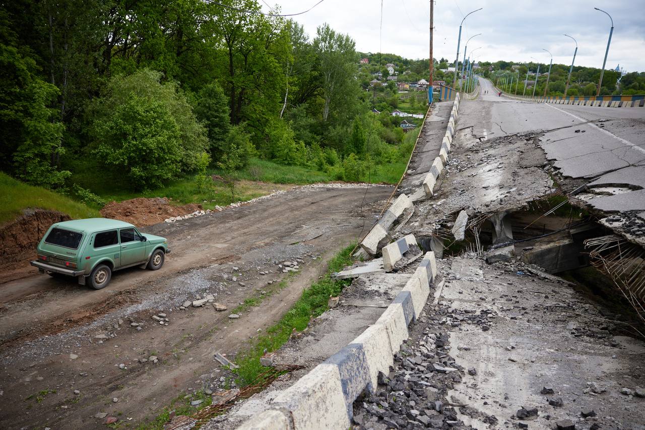 Обрушенный мост в Чугуеве