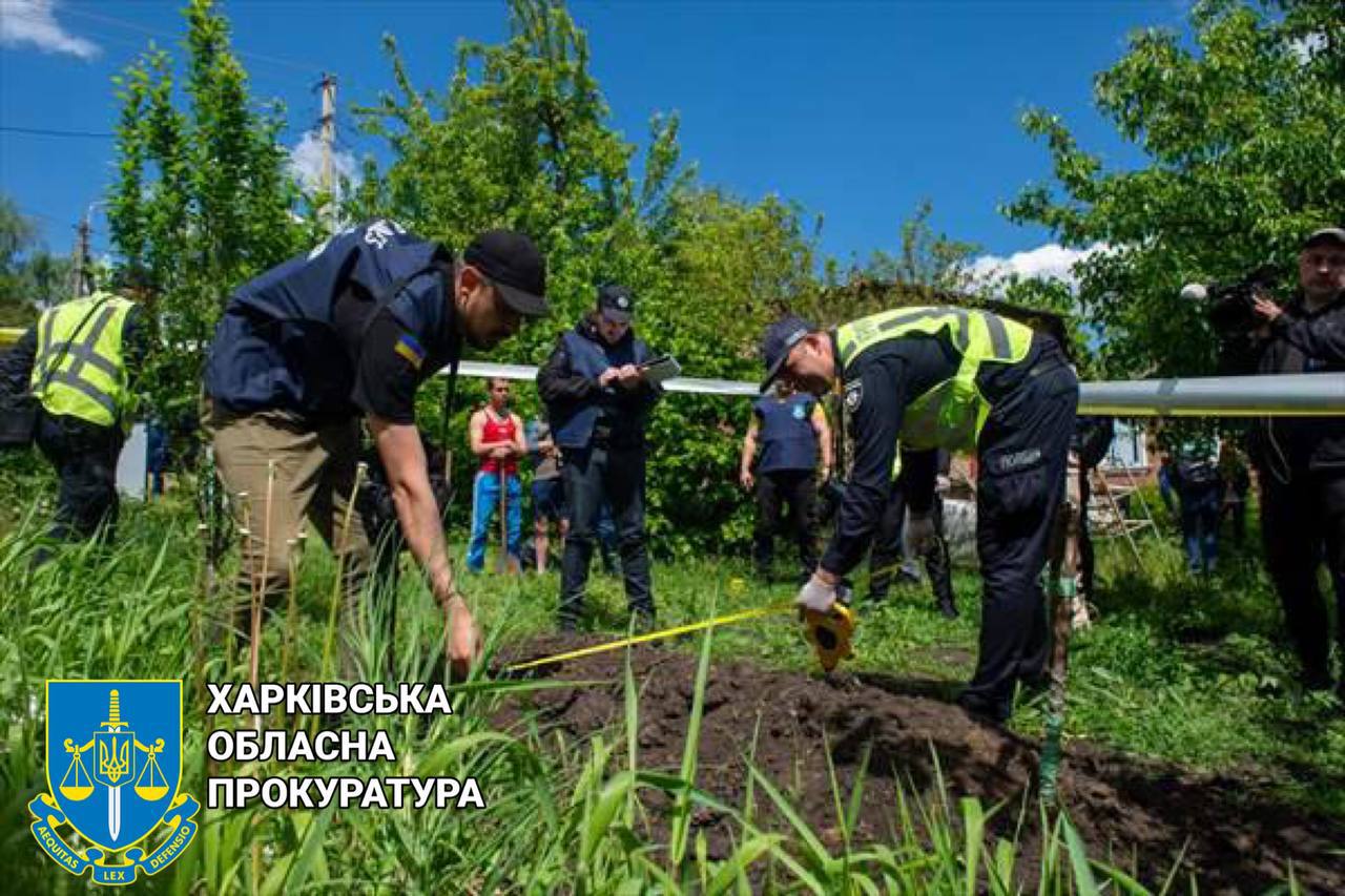 Военные РФ в Малой Рогани застрелили местного жителя в его дворе (фото)