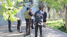 На чердаке у жителя освобожденного села на Харьковщине нашли 2 гранатомета (видео)