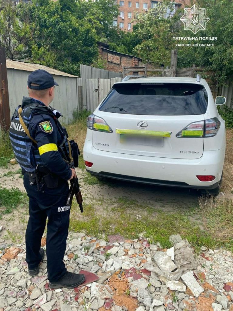 За день патрульные нашли в Харькове два угнанных автомобиля (фото)