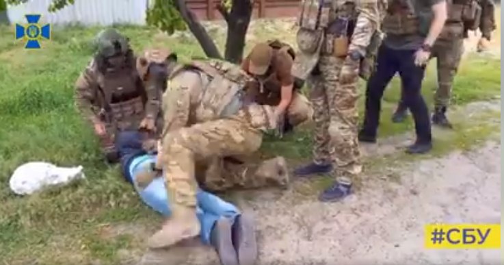 СБУ задержала в пригороде Харькова российского агента (видео)