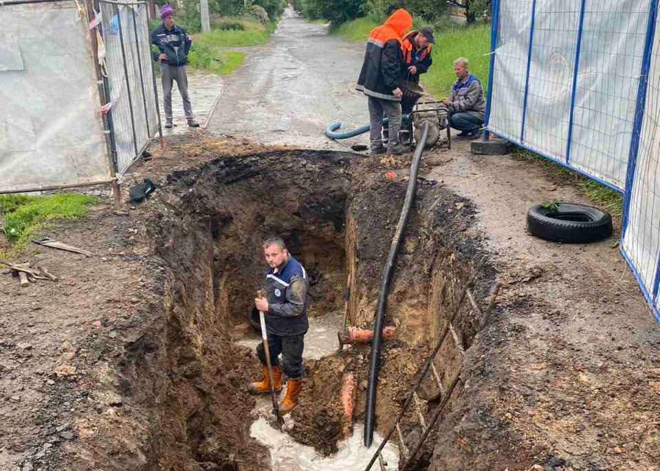 Два самых разрушенных дома на Салтовке остаются без воды – «Харьковводоканал»