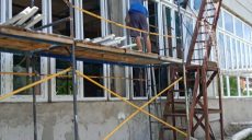 Коммунальщики восстанавливают котельные, пострадавшие от обстрелов (фото)
