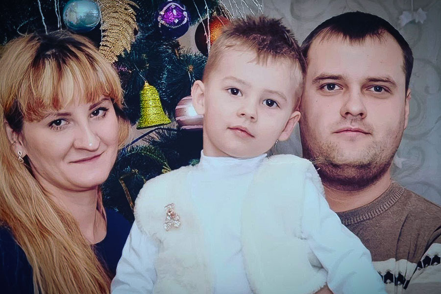 Семья погибшего нацгвардейца  Александра Абрамова