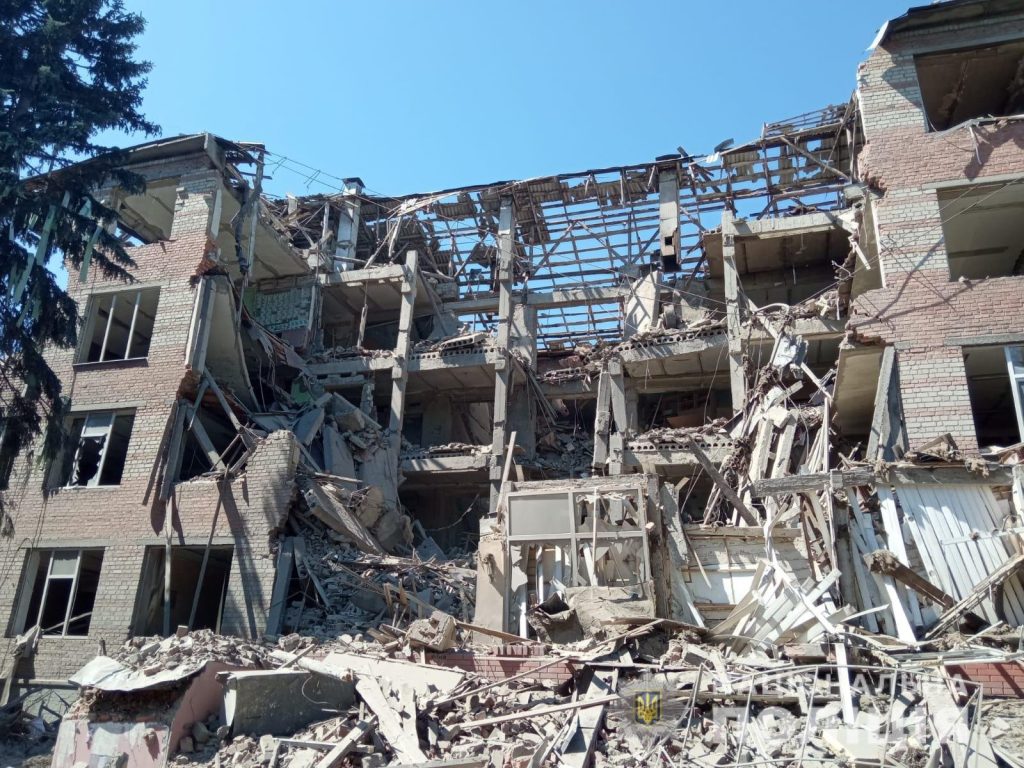 30 тысяч объектов: что разрушили россияне в Харьковской области