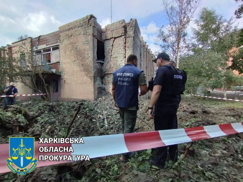 В Харькове в результате ночного обстрела ранены две женщины