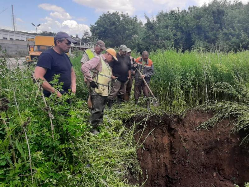 КП «Харьковводоканал» отремонтировад два трубопровода на ул.Роганской