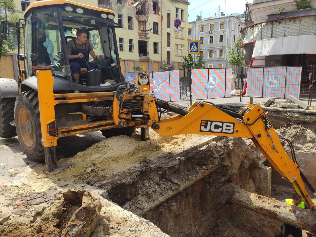 «Харьковские теплосети» занялись разрушенными котельными и магистральными сетями (фото)