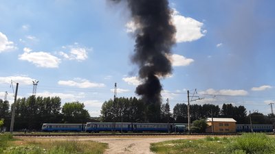 В Харькове - столб дыма в районе ЮЖД