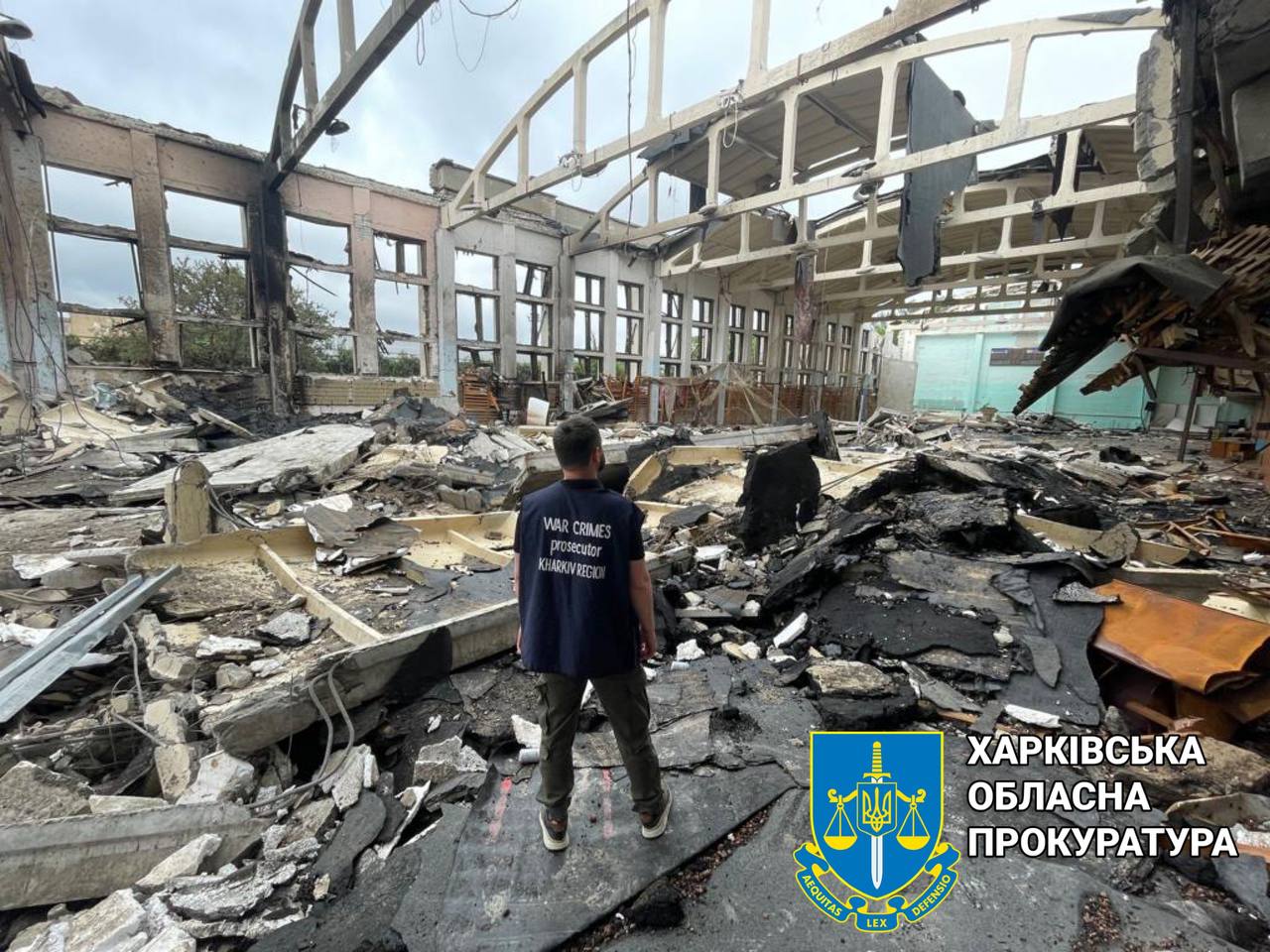 Руины вместо спорткомплекса ХПИ: очередное военное преступление РФ против харьковчан (фото)