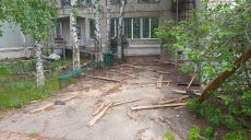 На Салтовке ремонтируют административное здание «ХТС» (фото)