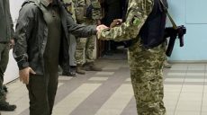 Среди военных, которых Президент в Харькове наградил орденов «За мужество» — 2 курсанта