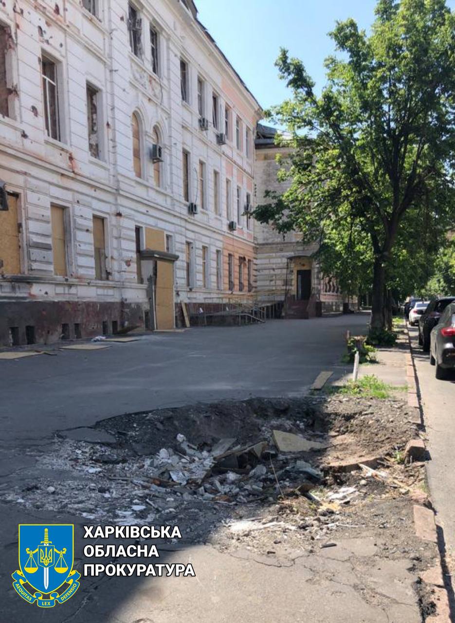 Так выглядит после обстрелов Харьковский апелляционный суд
