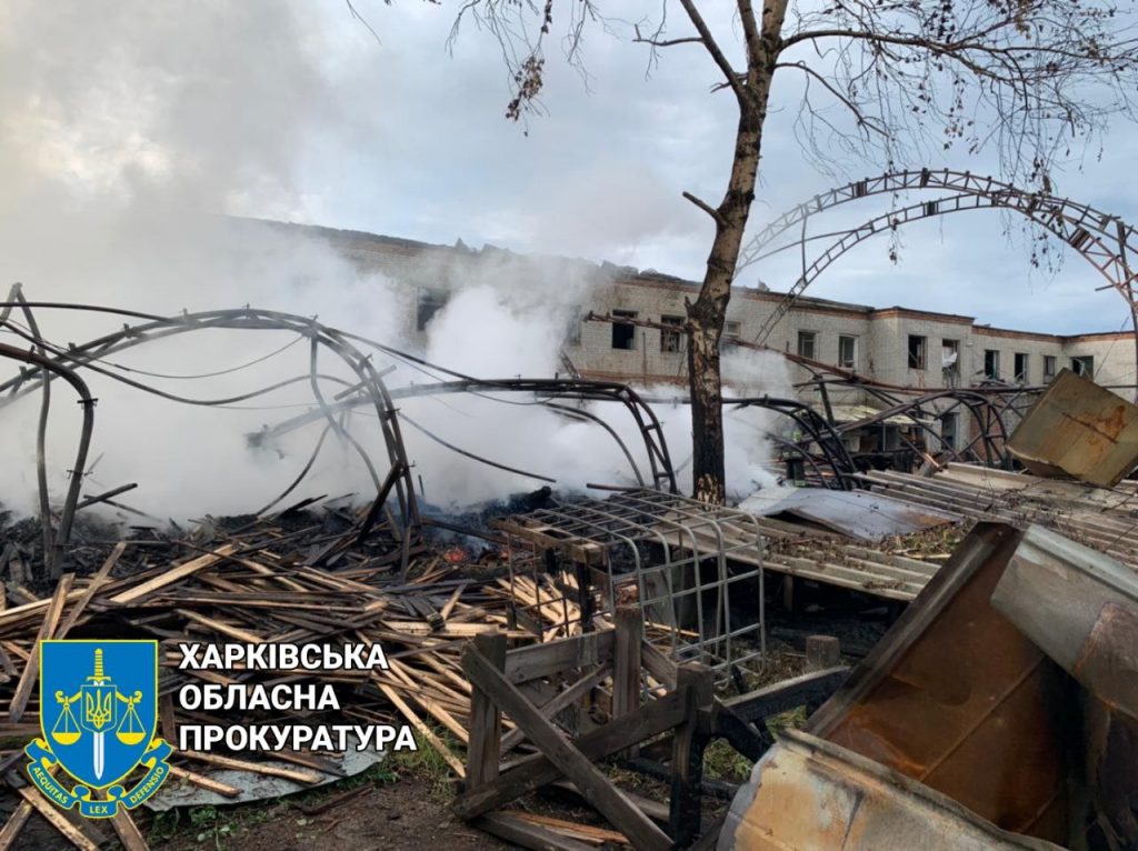 По факту обстрела админздания и склада в Основянском районе открыто уголовное производство (фото)
