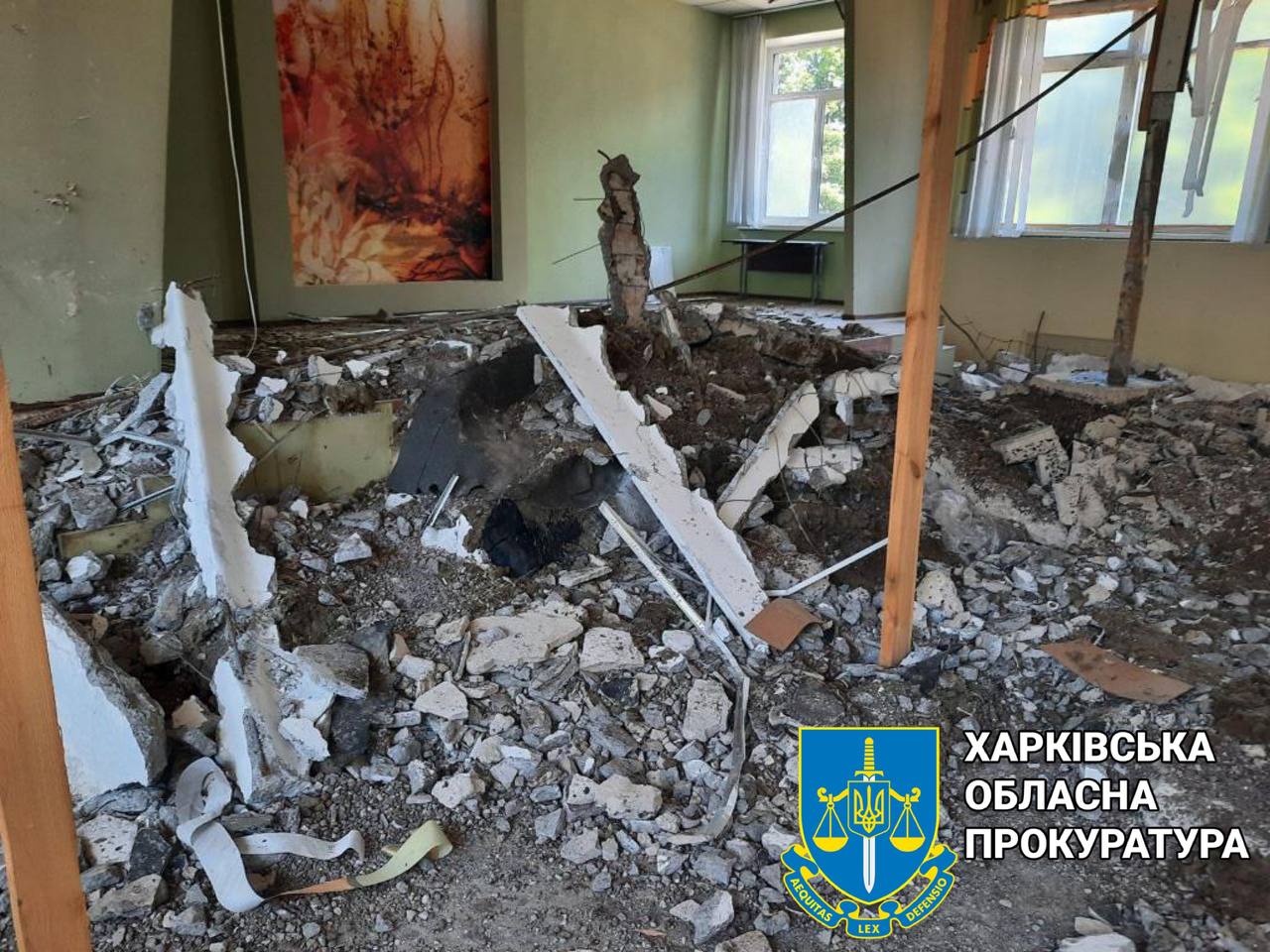 Разрушения в школе на Салтовке