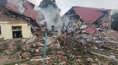 Золочев ночью обстреляли ракетами: разрушены две 2-этажки, один погибший (фото)
