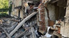 В Богодуховском районе российская ракета разрушила 2-этажный жилой дом (фото)