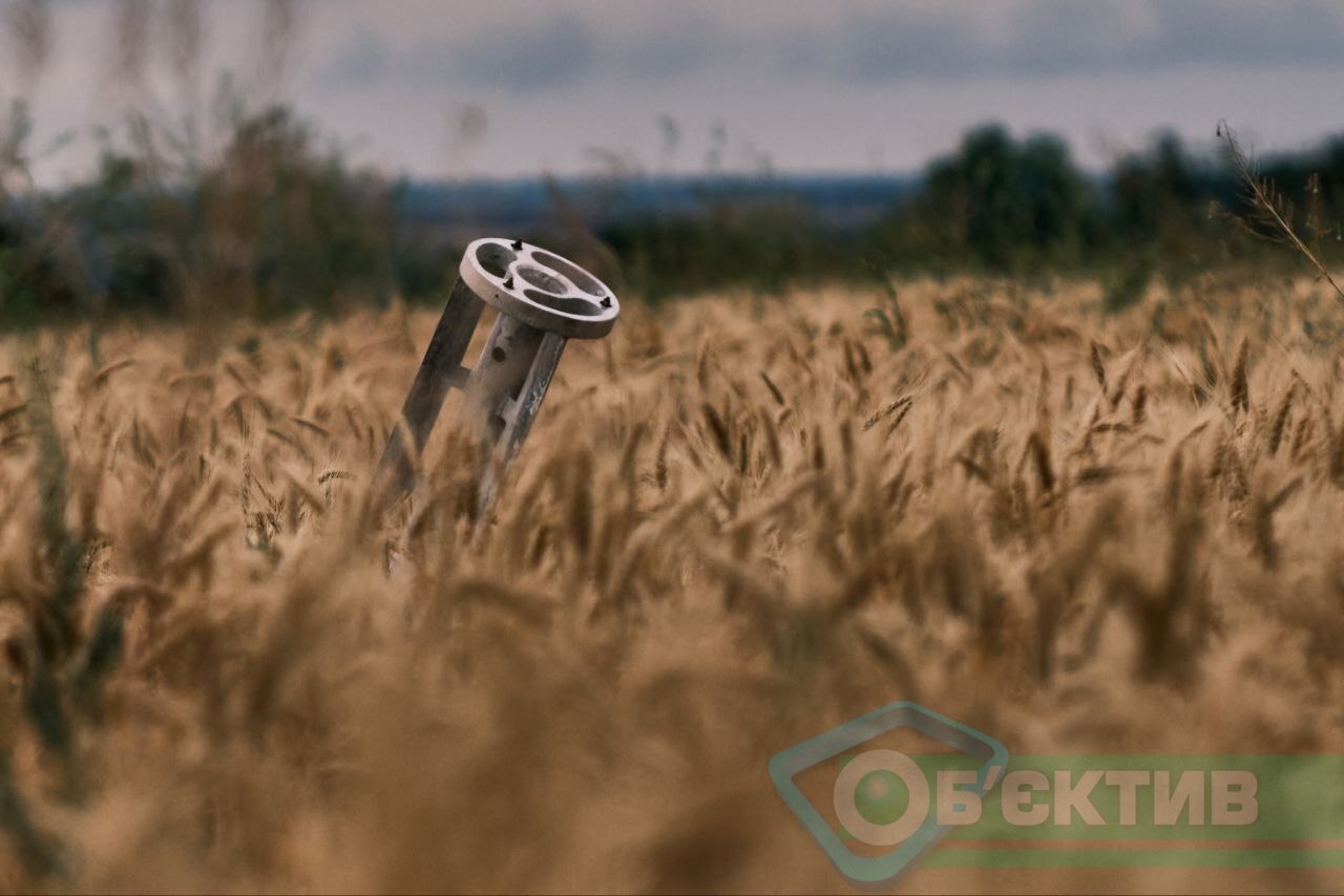 На Харьковщине оккупанты сожгли два поля с пшеницей