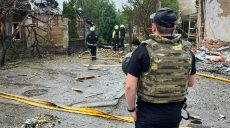 Пять многоэтажек, фасад ТЦ, дома в частном секторе и СТО: какой урон нанесли оккупанты Харькову за сутки