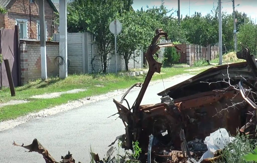 Донька на Північній Салтівці, батьки в Циркунах: історія родини, яка лишилась без усього житла (відео)