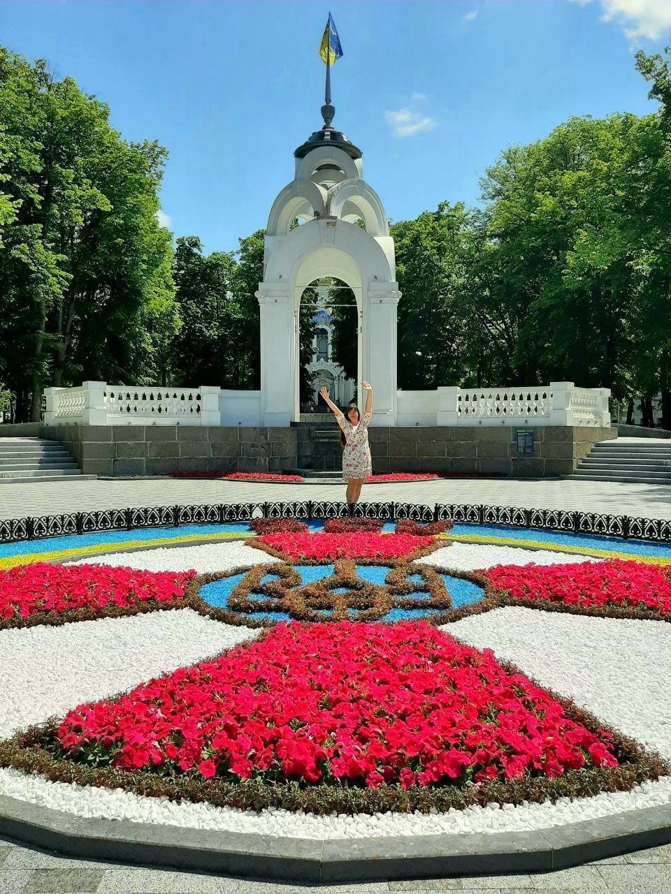В Харькове определили победителей конкурса на лучшее фото клумб города (фото)